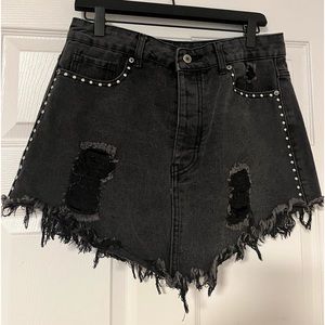 Beaded black mini skirt